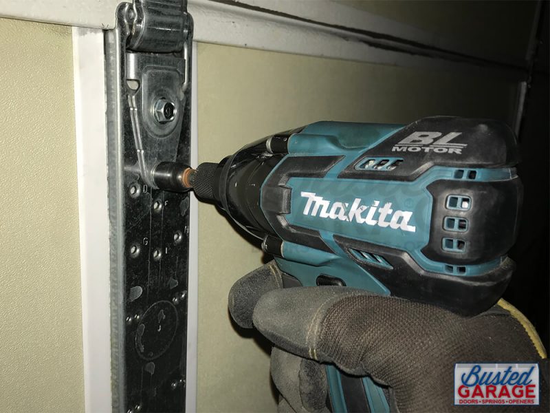 Garage Door Repair in San Tan Valley Arizona Busted Garage